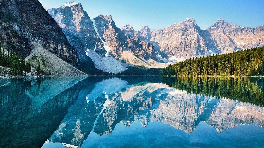 Moraine Lake, Canada.